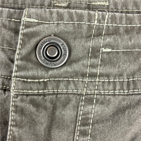KÜHL Men’s Vintage Patina Dye Canvas Shorts – Sz 40 (Excellent Condition) - Picture 3 of 16